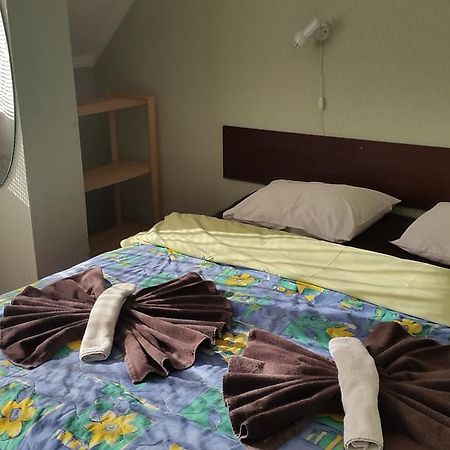 Terve Hostel Пярну Экстерьер фото