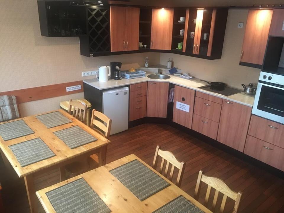 Terve Hostel Пярну Экстерьер фото
