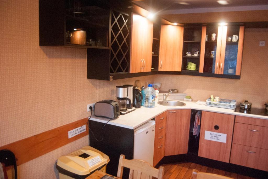 Terve Hostel Пярну Экстерьер фото